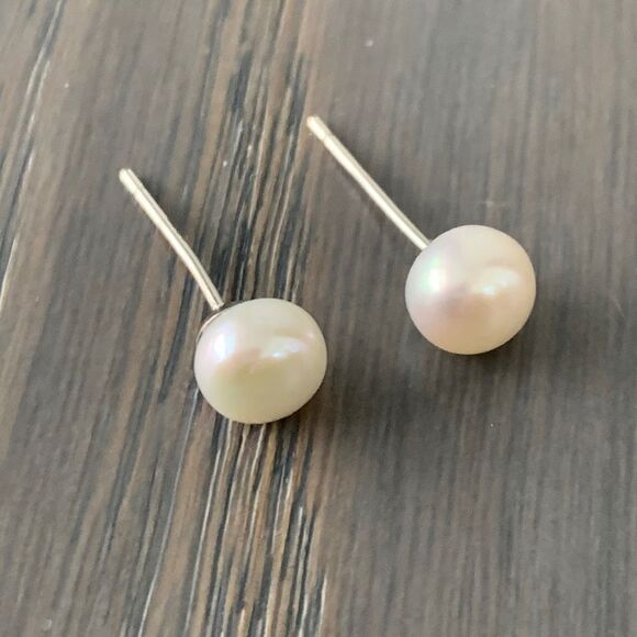 Small Genuine Freshwater Cultured Pearl Stud Earrings, Sterling Silver 925, Gift - Picture 6 of 9